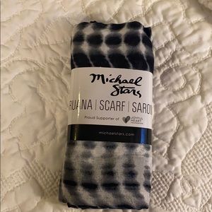 Darling scarf/sarong